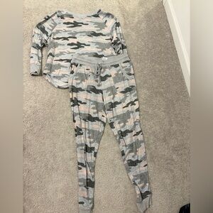 Camo Knit Lounge Set - Pink & Gray